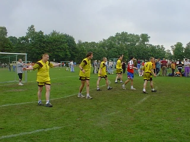 Spielszene bei Pfingsten 1998